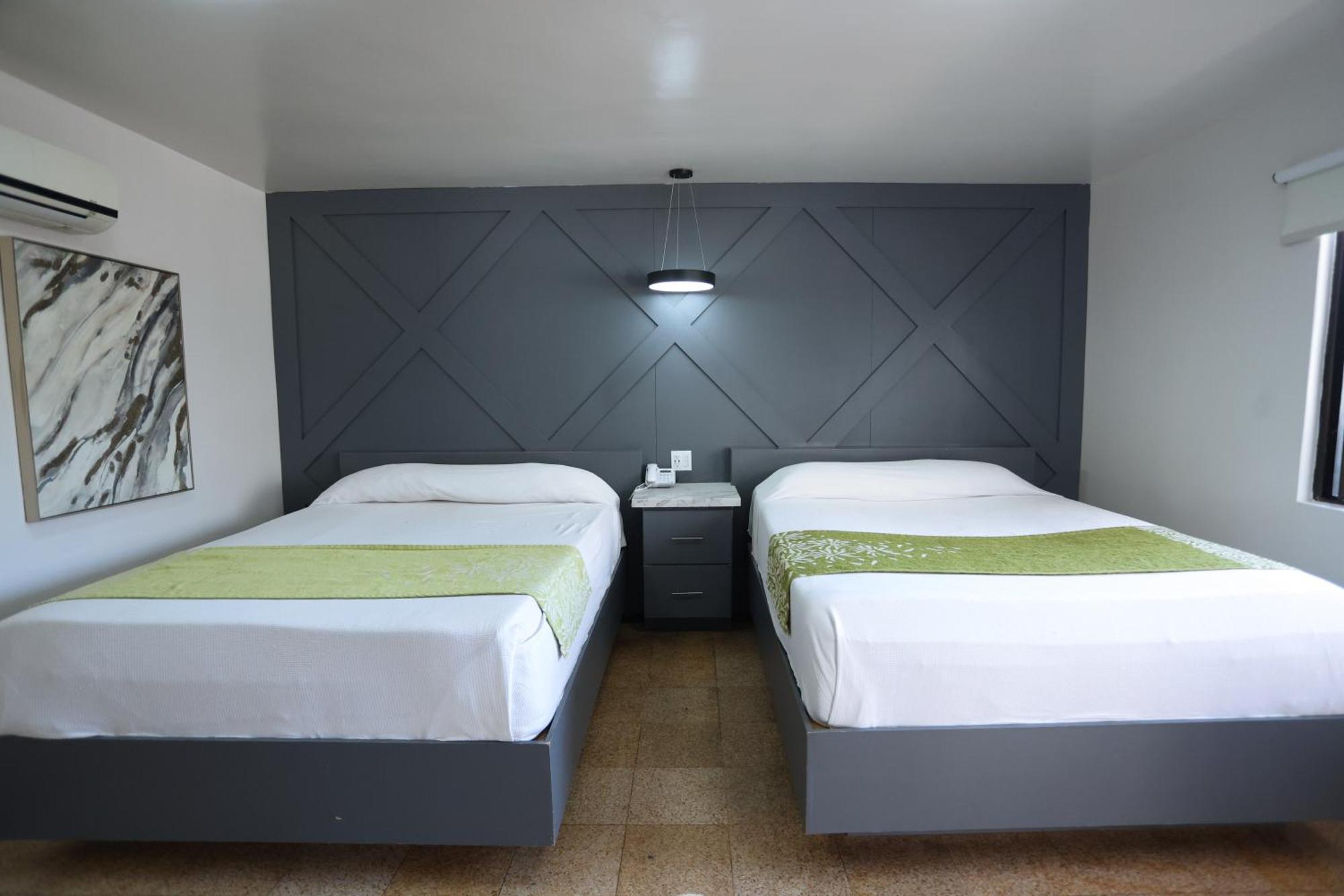 Hotel Aqua Rio Tijuana Esterno foto