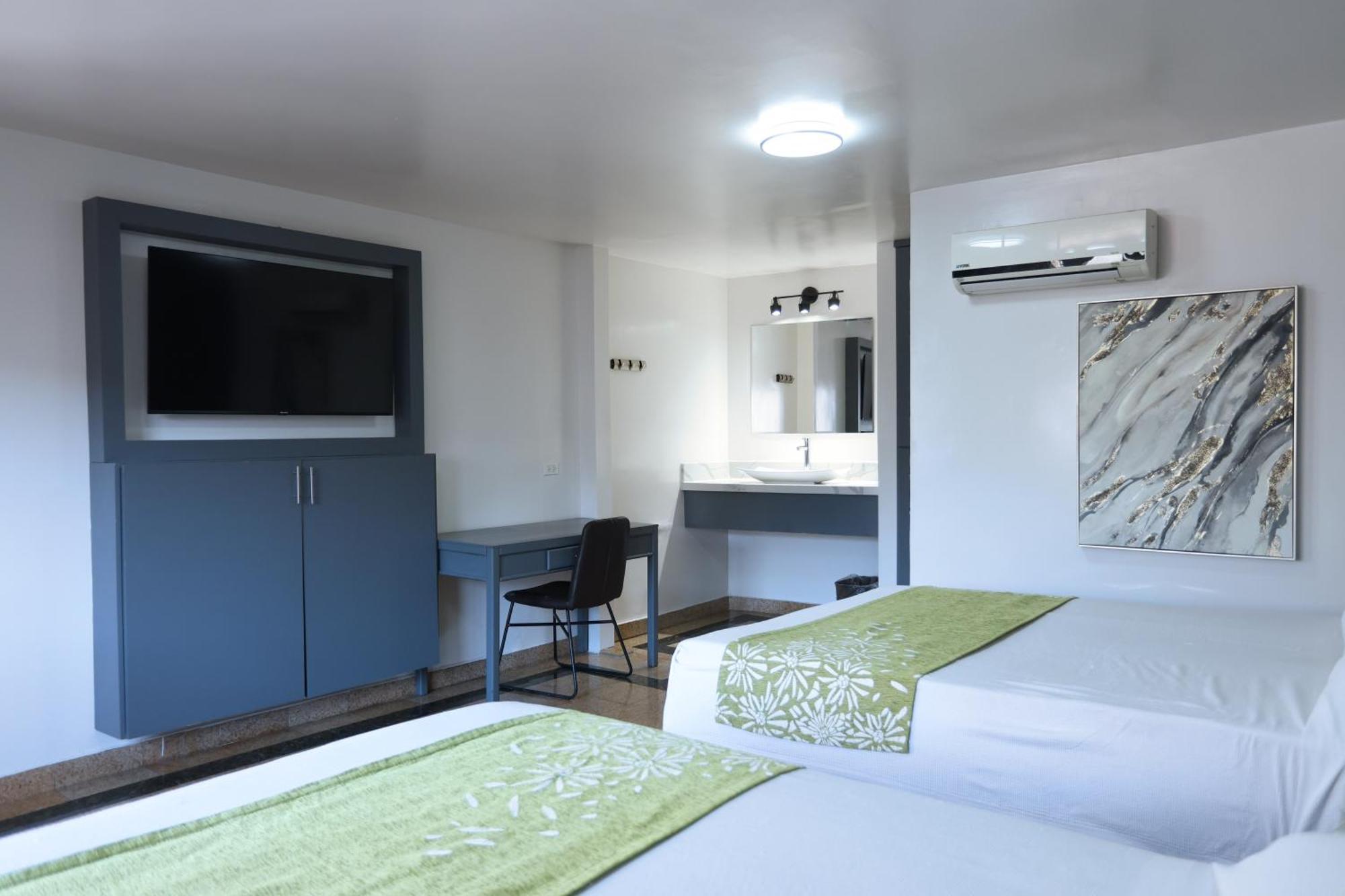 Hotel Aqua Rio Tijuana Esterno foto