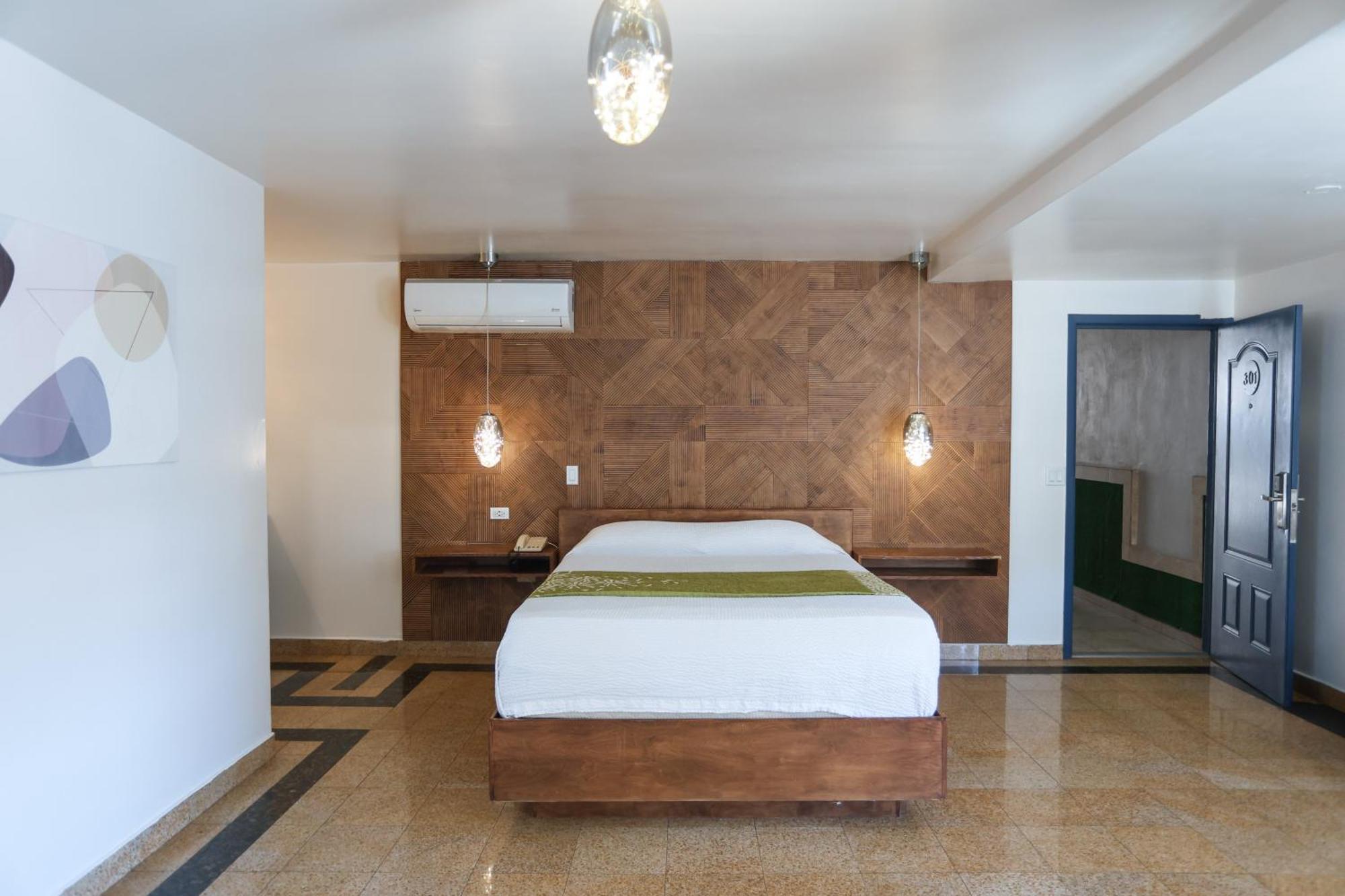Hotel Aqua Rio Tijuana Esterno foto